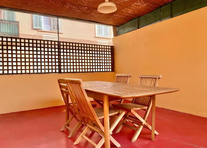 Terrasse Centre, Апартаменты Ментона